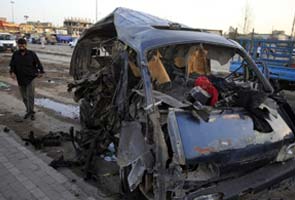 Car bombs hit markets in central Iraq, killing 22