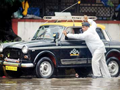 Mumbai police on rain bandobast