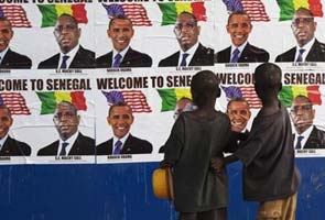 Barack Obama embarks on trip to Africa, Nelson Mandela's health a question