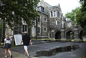 Princeton University reopens after bomb threat 