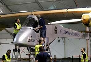 Solar plane departs St. Louis on next leg of US tour