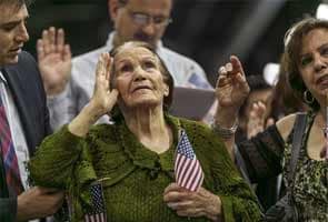 99-year-old woman from Iran becomes US citizen