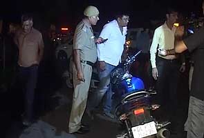 Delhi stunt biker likely to be arrested; his friend was shot by cops