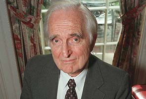 Douglas Engelbart, inventor of computer mouse, dies at 88