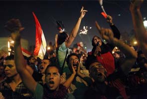 Egypt: Travel ban on Morsi, Brotherhood leader