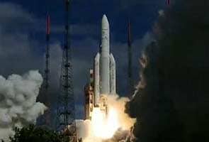 India launches satellite capable of giving storm warnings