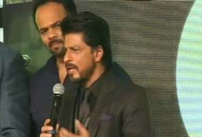 Shah Rukh Khan confirms baby, says 'mixture of good and bad news'