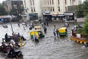 Heavy rains, waterlogging in Ahmedabad causes traffic chaos