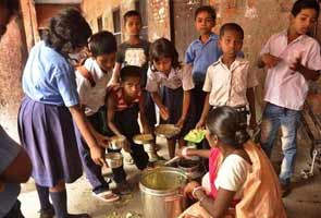 Bihar government plans to paint mid-day meal safety norms on walls of schools