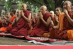 Bodh Gaya blasts: temple reopens, monks hold special prayers
