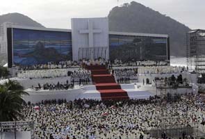 Millions at Brazil Mass hear pope ask youth to change world