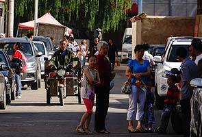 Earthquake in western China kills 47 people, around 300 injured