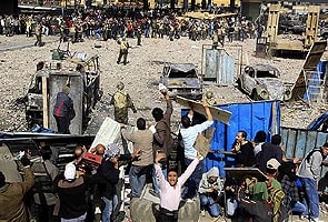 Egypt orders arrest of Muslim Brotherhood chief over deadly clashes