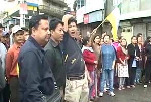 Telangana fuels demand for Gorkhaland with Gorkha Janmukti Morcha's 72-hour bandh in Darjeeling