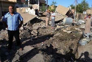 Suicide bomber in Iraq kills 2 police, wounds 19