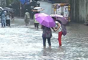 Mumbai rains: Mumbra bypass badly damaged; closed for traffic