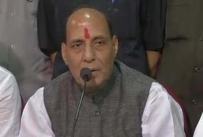 'Govt couldn't pass food bill in eight years, why hurry now?' asks Rajnath Singh