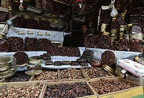 Ramadan: French Muslims split over start despite accord