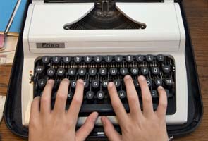 Kremlin turns back to typewriters to avoid leaks