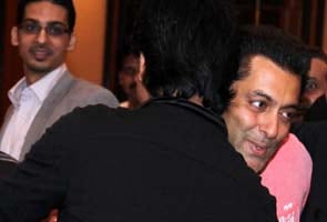 Yes, there was a Salman-SRK hug. Does it change anything?