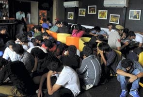 100 students detained for allegedly smoking hookah in Gurgaon pub