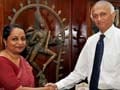 Foreign Secretary Ranjan Mathai hands over charge to Sujatha Singh