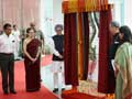 PM, Sonia Gandhi inaugurate communication hub in New Delhi