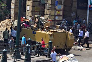 Egypt Islamists vow new demos as crisis grows