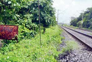 Mumbai builder cooks up fake railway station, bridge to sell property