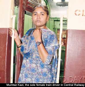 Mumbai trains leave women exposed: new statistics