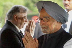 On Independence Day, PM Manmohan Singh urges Opposition to let Parliament function smoothly