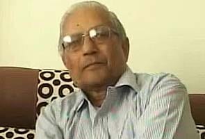 Former judge RA Mehta, fought by Modi, withdraws as Gujarat Lokayukta