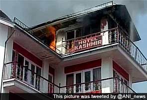 Fire in Srinagar hotel, no one injured