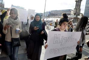 'Hijab appeal' campaign divides Sweden