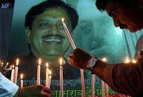 Tributes paid to Vilasrao Deshmukh on first death anniversary