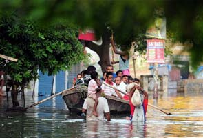 Uttar Pradesh flood situation worsens, major rivers flowing above danger mark