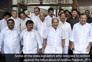 Congress's Telangana crisis: 19 ministers say they have quit