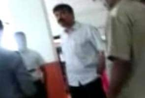 Shiv Sena legislator, who threatened to strip women staff at toll plaza, resigns