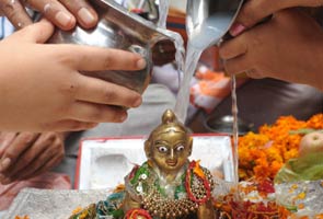 Delhi in festive mood on Janmashtami