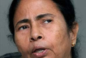 Mamata Banerjee to meet businessmen in Mumbai