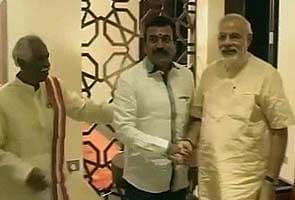 Narendra Modi arrives in Hyderabad, meets BJP leaders, ex-bureaucrats