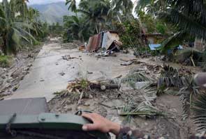 Seven dead as heavy rains pummel flooded Philippines