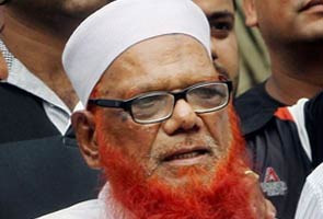 Bombmaker Abdul Karim Tunda slapped on Delhi court premises