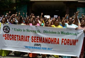 Telangana agitation affects banking operations in coastal Andhra, Rayalaseema