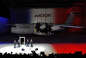 Airbus delivers first A400M military transport plane