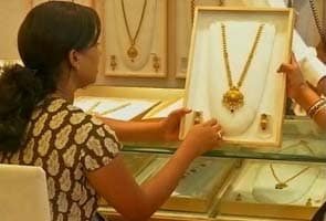 Nepal's smugglers cash in on India's love of gold