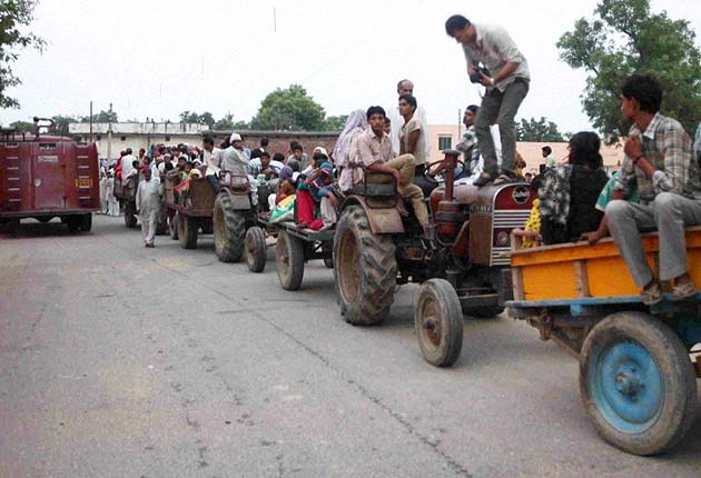 Muzaffarnagar riots: hid in a field for a full night, says one farmer