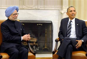 Prime Minister Manmohan Singh meets Barack Obama at the White House