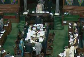 Lok Sabha passes pension overhaul, foreign investors wary