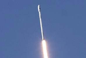SpaceX launches Canadian satellite from California 